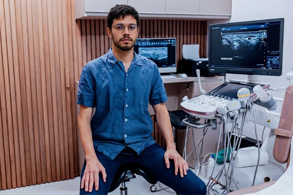 Dr. Alexandre Vasconcelos - Médico Ultrassonografista